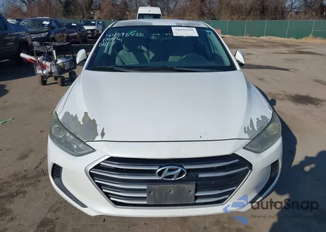 2017 Hyundai Elantra Se z USA, uszkodzony, nr VIN 5NPD74LF5HH156201